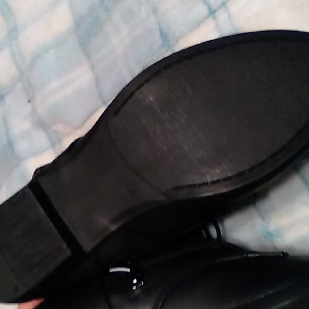 ❤️ NWT  Black short boots. Size 8M - Picture 7 of 16